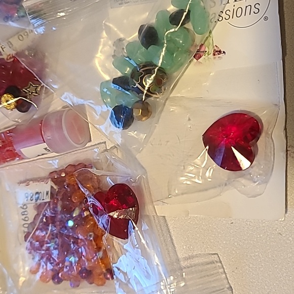 Jewelry and Craft Bead Bundle, Black and Misc Colirs, Crafts - Picture 7 of 16